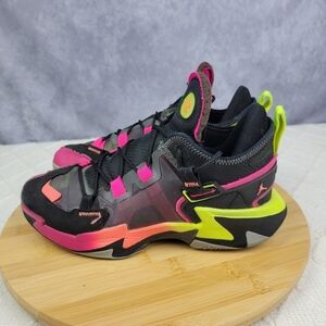 Nike air Jordan Why Not Zer 0.5 Raging Youth Size 6.5Y Women Size‎ 8.5